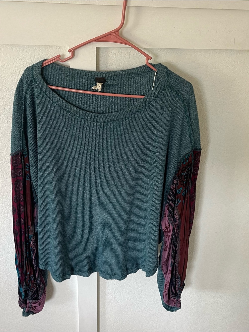 We The Free Women's Small Thermal Long Sleeve Blouse.